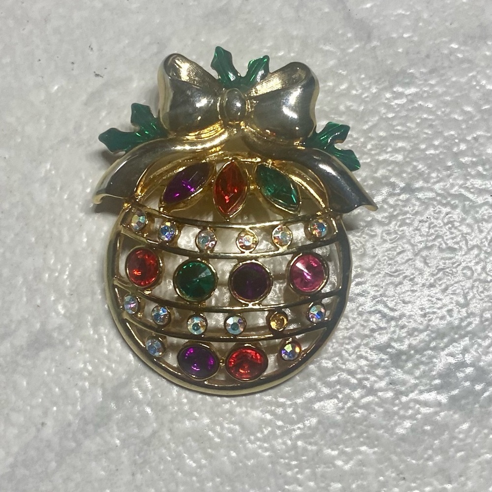 Christmas Ornament Brooch